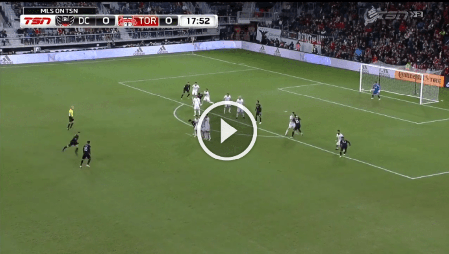 rooney sut phat ghi ban moi nhat