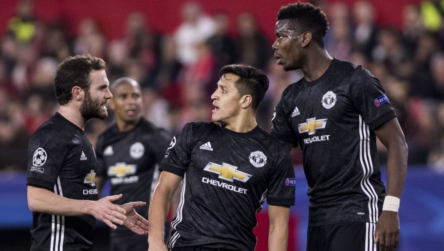 Tiền vệ Man Utd tìm đường ra đi, Juve "đón lỏng"? 2 sao mu ve juventus