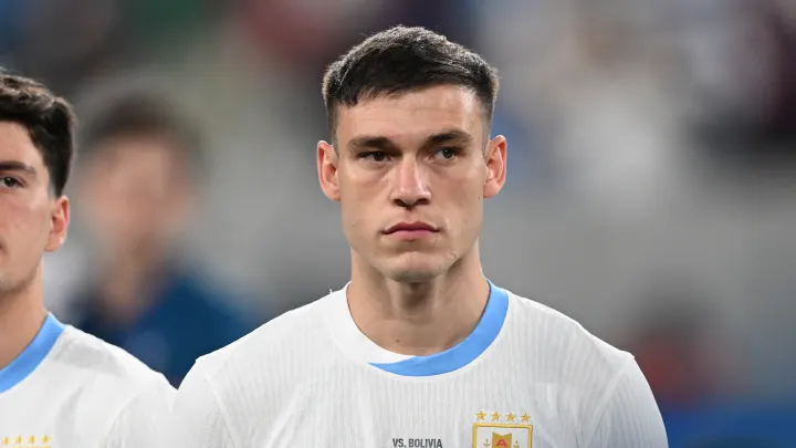 Bán McTominay, Man Utd dùng tiền mua tuyển thủ Uruguay